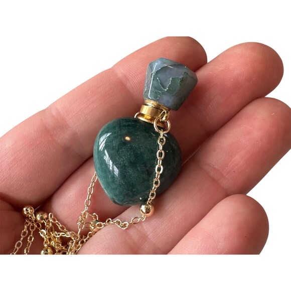 Aquatic Agate Perfume Bottle Pendant Necklace Turquoise Green Blue Stone Perfume - Picture 1 of 3